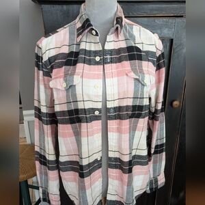 American Eagle Outfitters Pink and Black Plaid Shirt